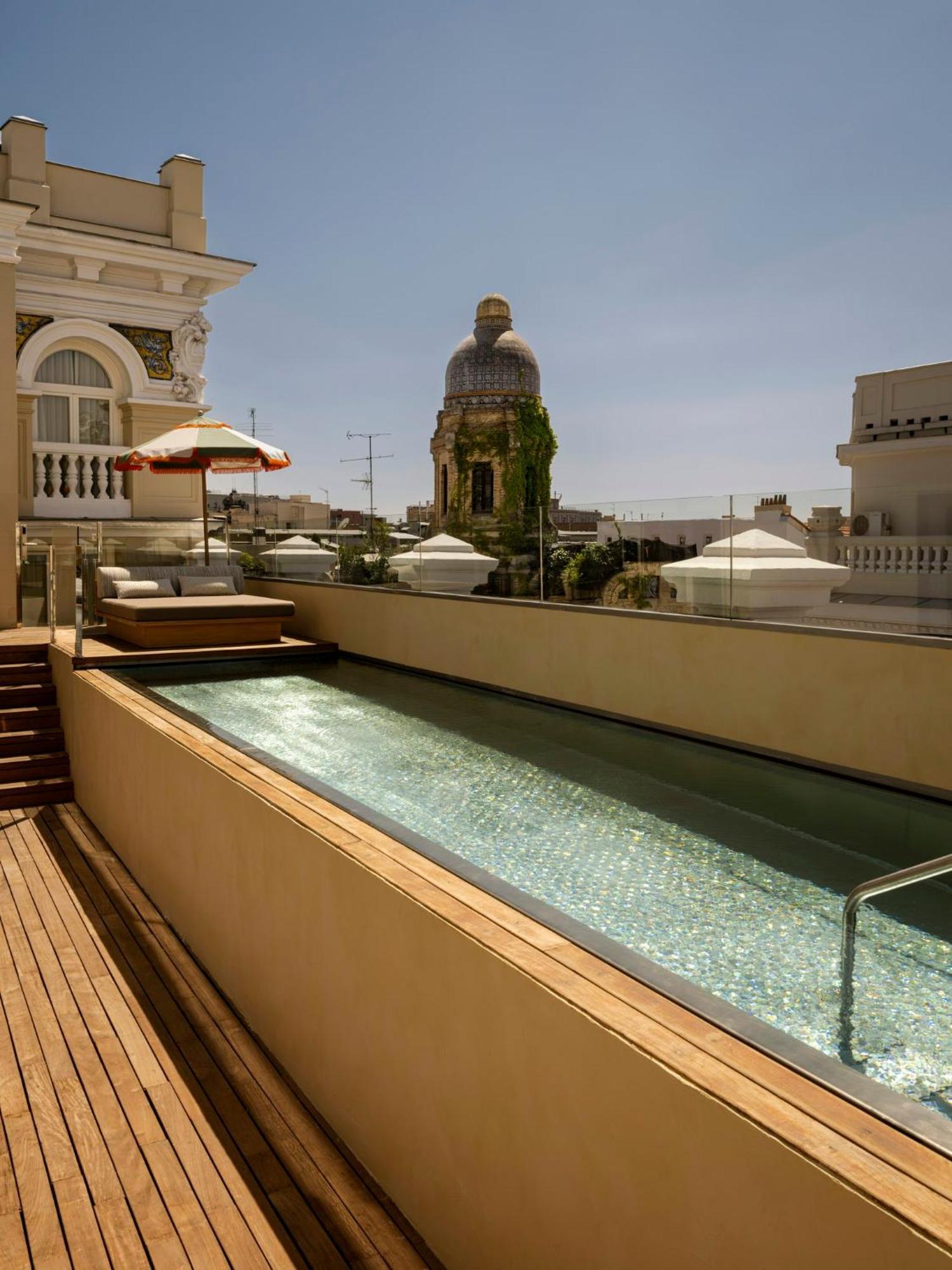 Letras Suite Semi Private Pool